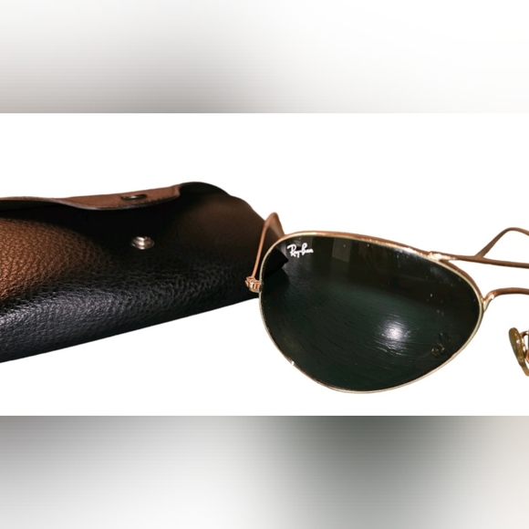 Vintage Ray-Ban Aviators 3025 W/RayBan Case-Very Good Condition - Picture 3 of 7